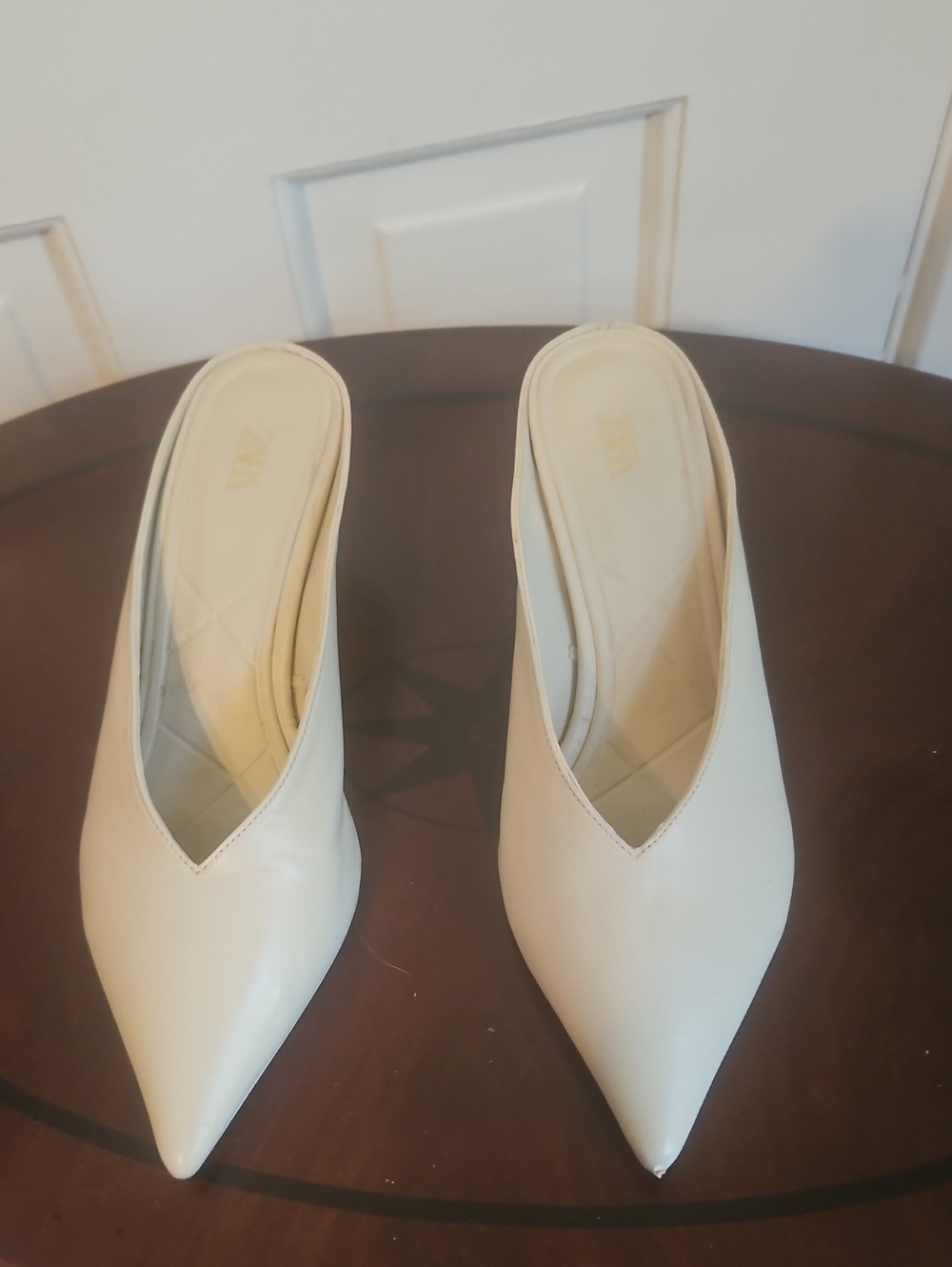 Zara Cream Pointed-Toe Slip-On Mules